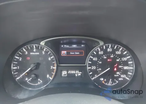 2014 Nissan Pathfinder Platinum/S/Sl/Sv from USA, damaged, VIN 5N1AR2MM1EC684139